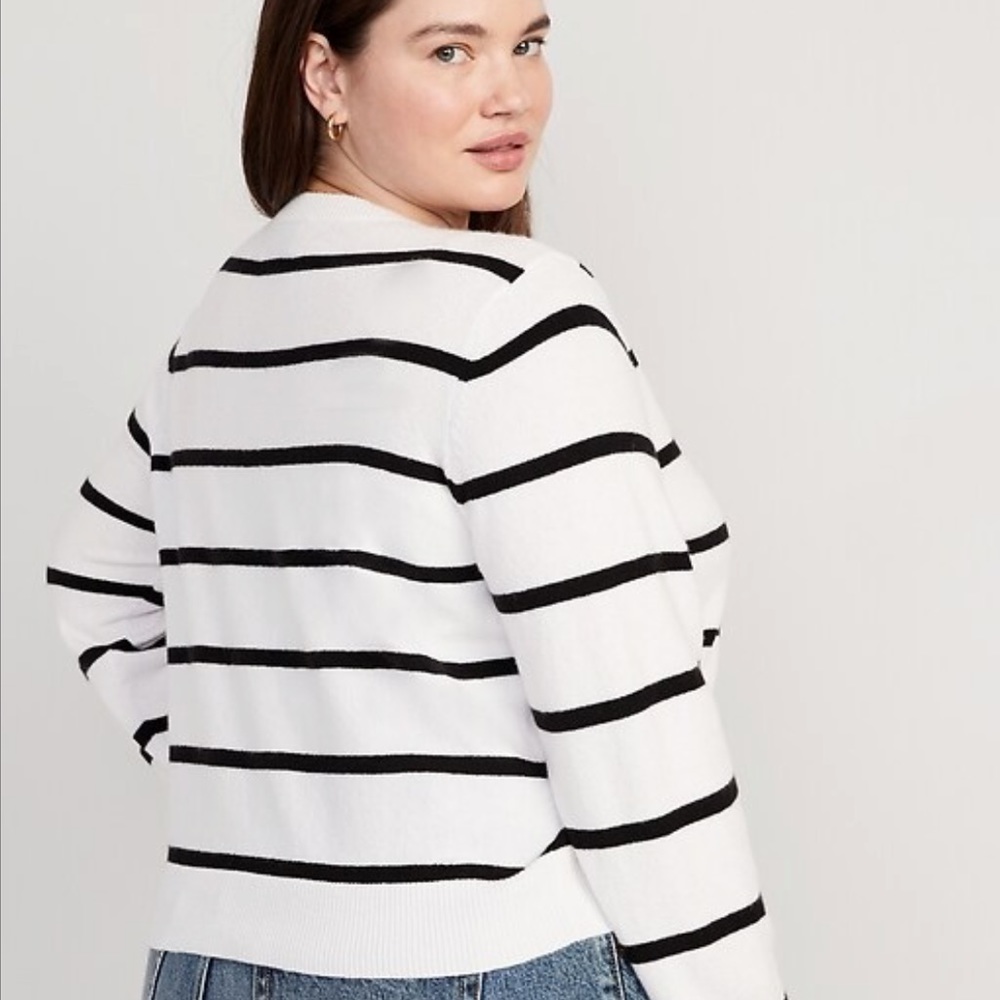 Old Navy Striped Cozy Cropped Cardigan Sweater